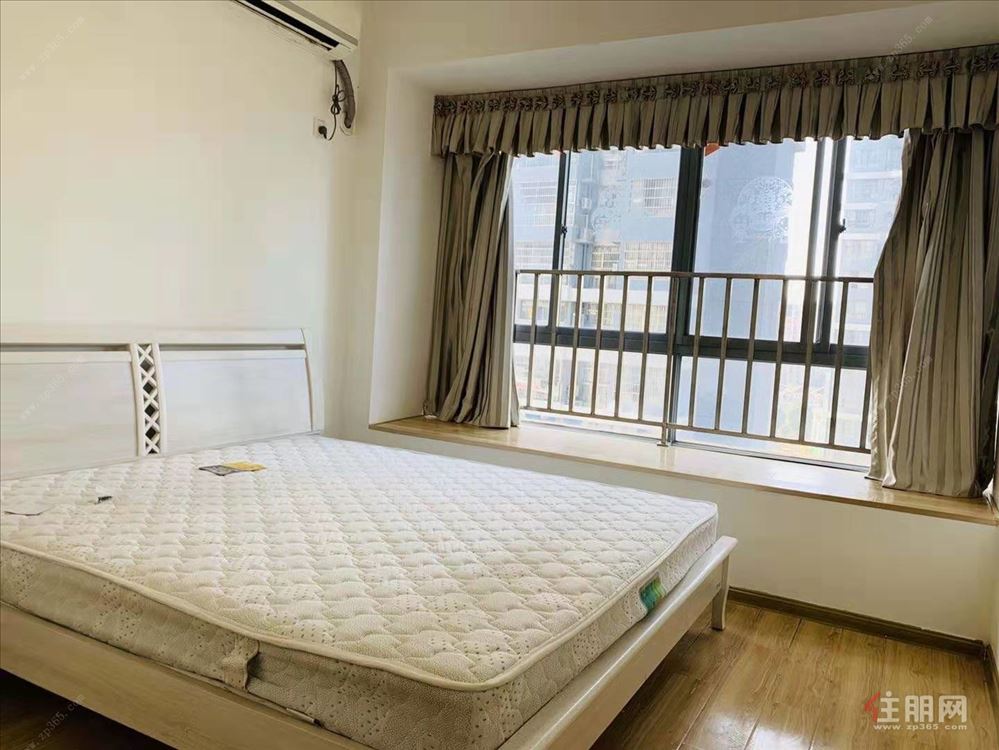 汇东郦城2房家具齐全家具配齐拎包入住