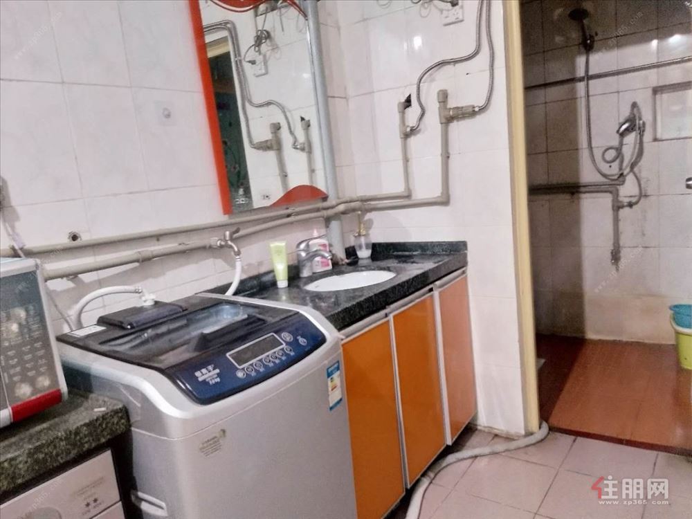 真实房源修两房1600南铁北二区近地铁沃尔玛旁