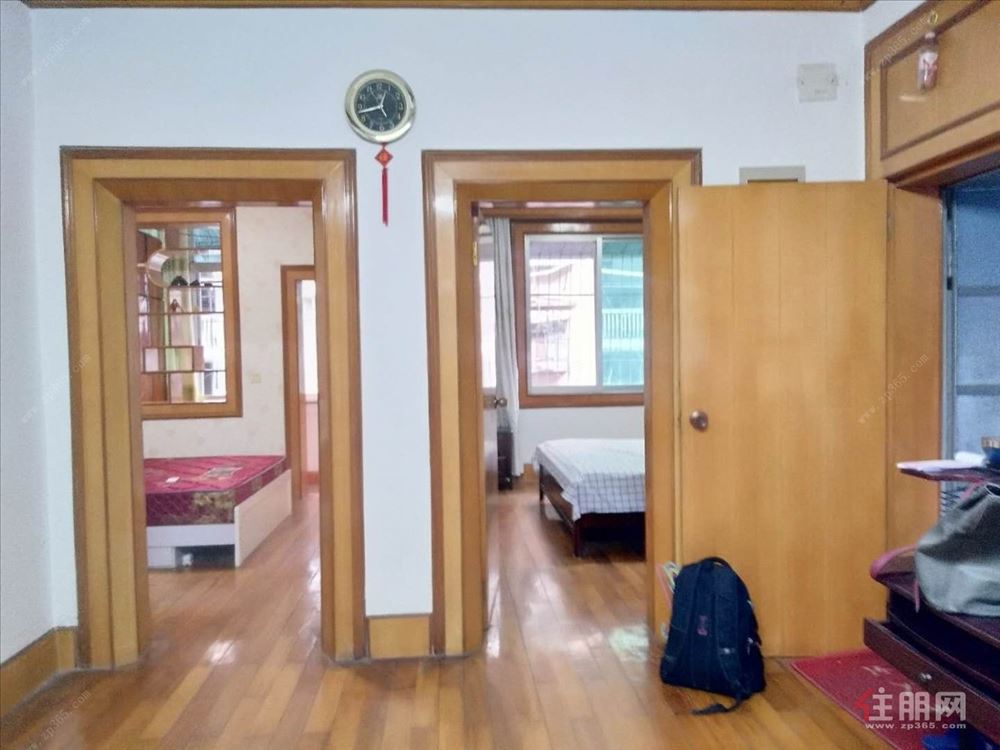 真实房源修两房1600南铁北二区近地铁沃尔玛旁