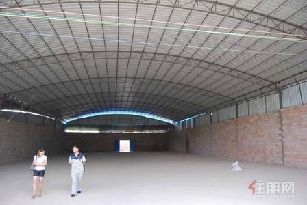 安吉大道，出租南宁市西乡塘区安吉800至1600平米厂房（仓库）