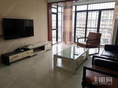 友谊路-中房碧翠园三房出租  2300元/月  地铁口