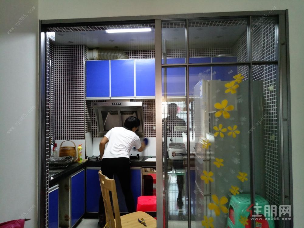 万象城傍 兴怡园2房2厅1卫