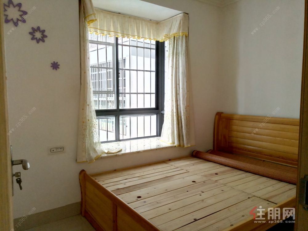 万象城傍 兴怡园2房2厅1卫