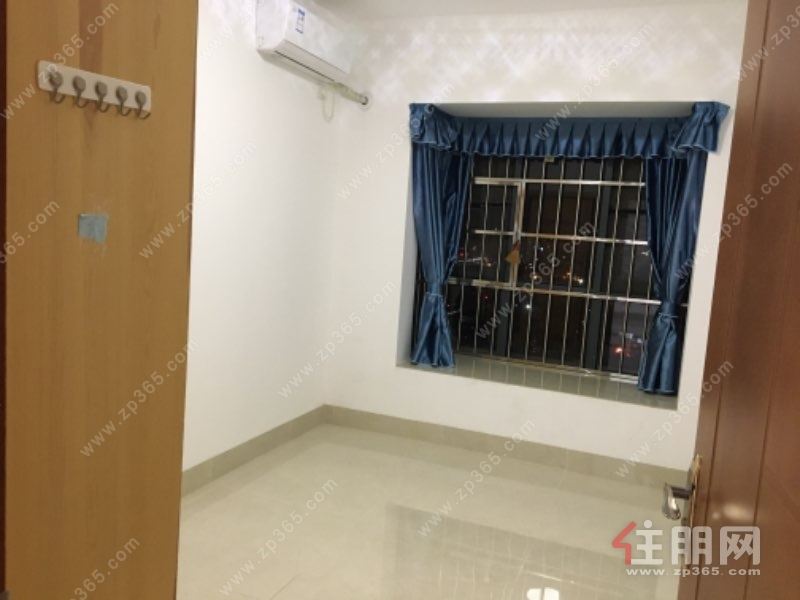 友爱南路19号兴达苑小区3房2厅2卫106平方出租