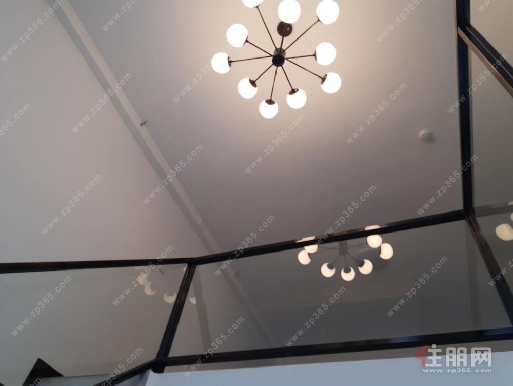 五象总部基地富雅国际生活区办公用房61平米Loft