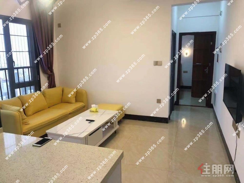 精美一室一厅 美国城 1600一月 拎包住 楼下是会展中心