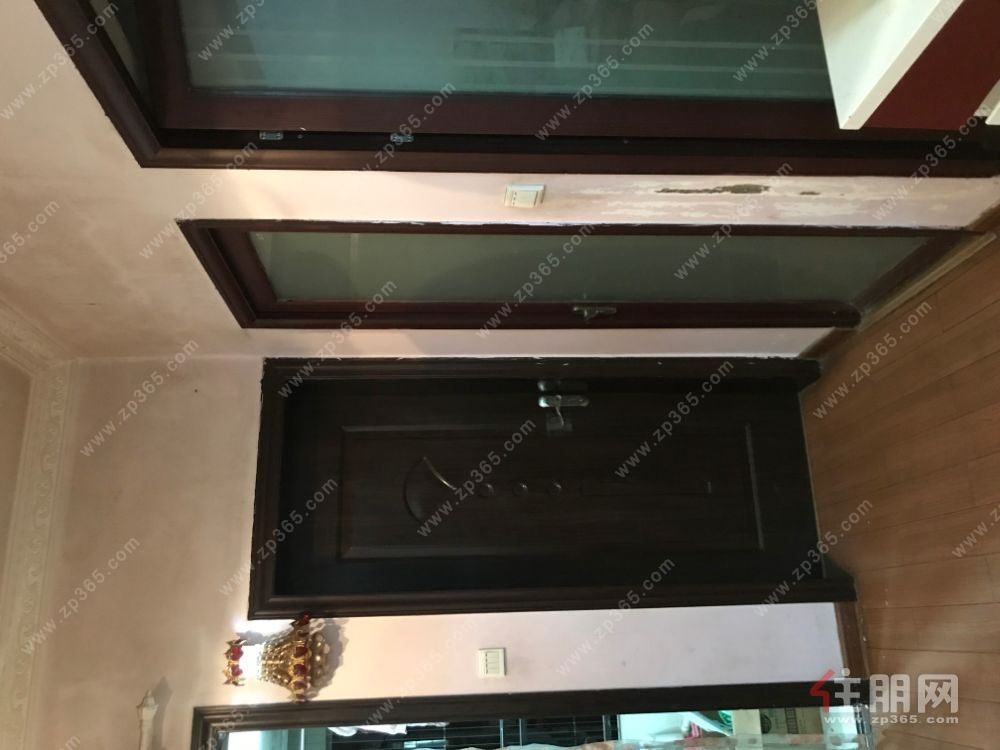 天悦华庭1栋402室空房招租