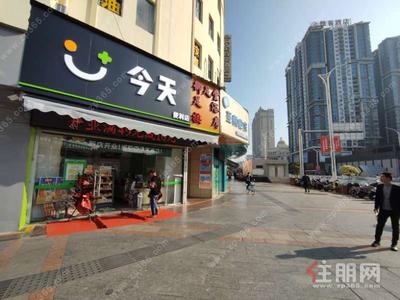 兴宁区-朝阳火车站地铁口公交站连锁便利店转让仅4万月租7300