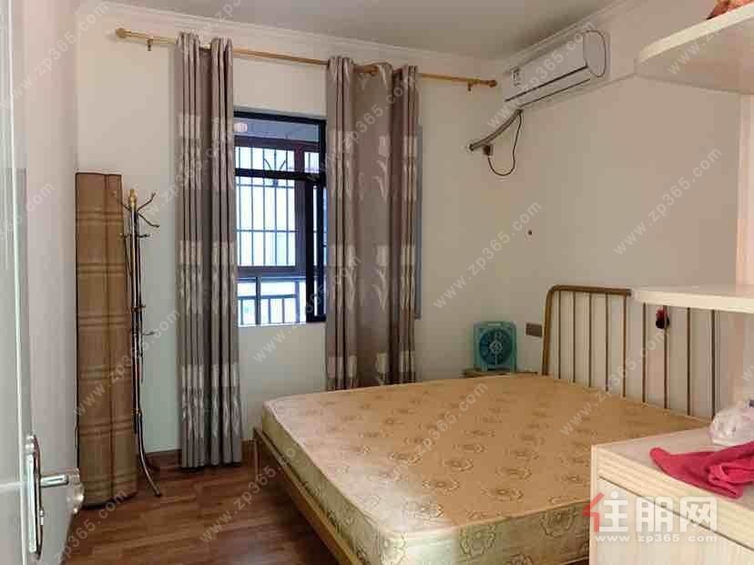 精装修 4房 未入住 大润发旁 聚锦花园 4房2厅2卫 配套齐全 拎包入住