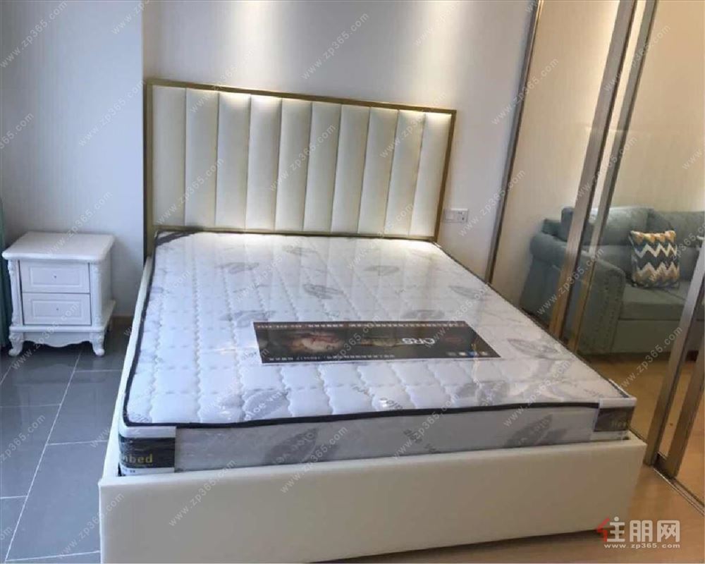 新装修,一号线地铁旁,临近动物园,比邻广西大学,可拎包入