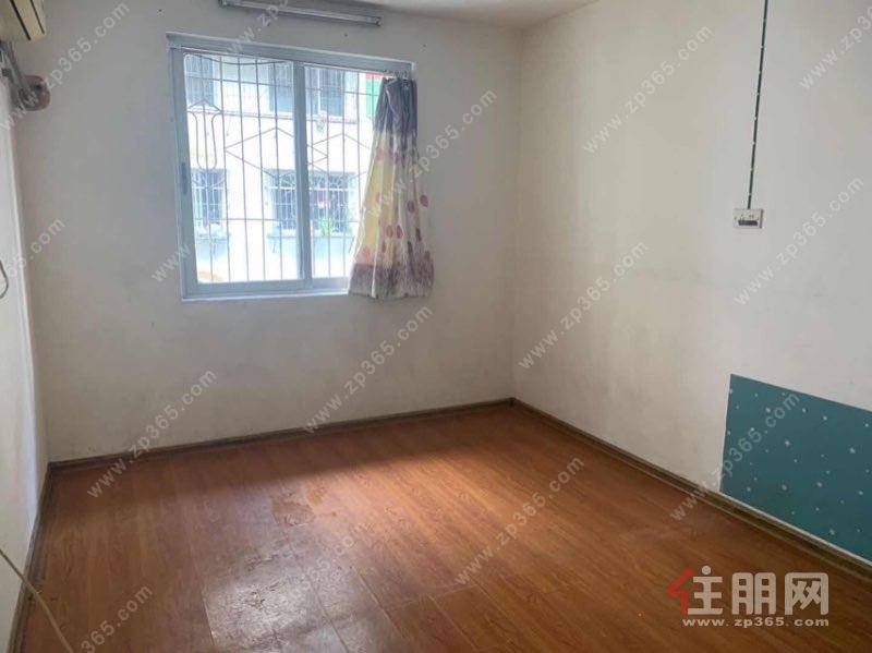 西乡塘 新世纪花园 4楼三房 仅租1400