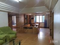 民族大道83号夏威夷大酒店旁的星湖派出所宿舍三房二厅
