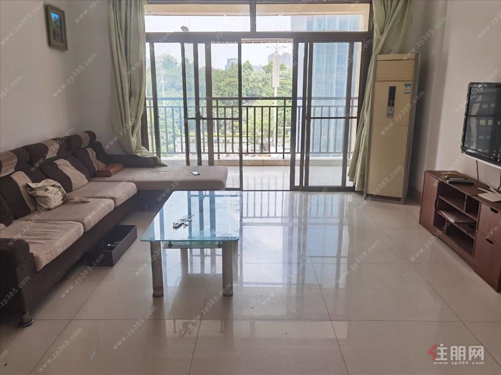 东盟商务区,朗东客运站,莱茵湖畔精装大三房两卫,拎包入住