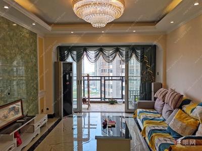 青秀区-一号线 华凯逸悦豪庭一期 欧式风格3房 家具配齐 拎包入住