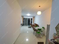 火车东站旁凤岭北商圈在水一方