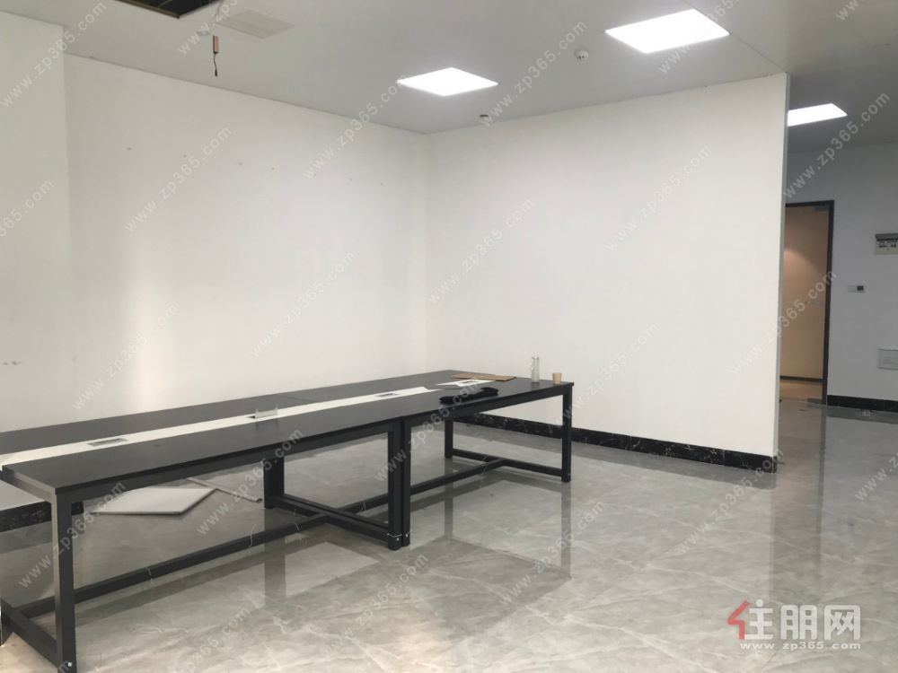 出租航洋城145平 6000一个月