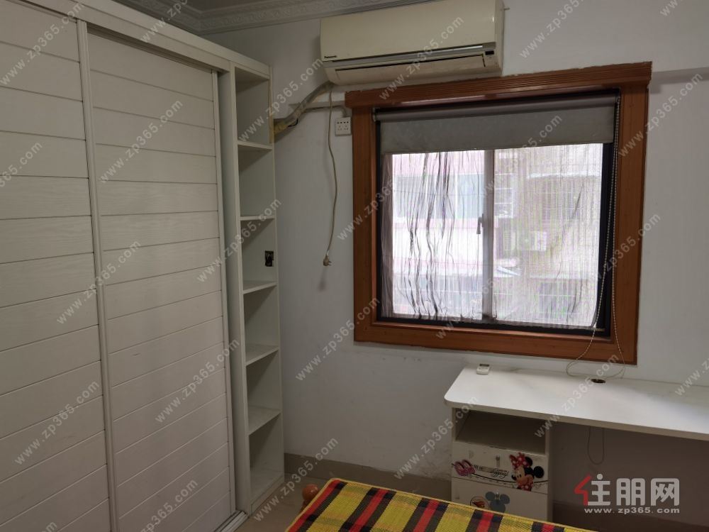 民主路8号聚宝苑小区