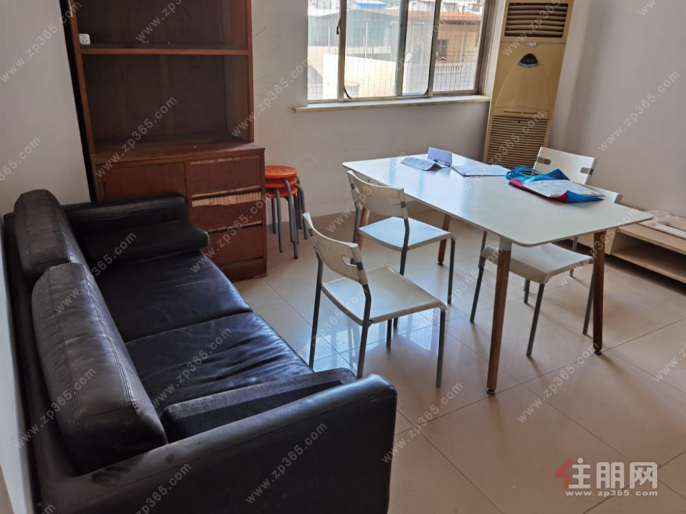 民主路8号聚宝苑小区