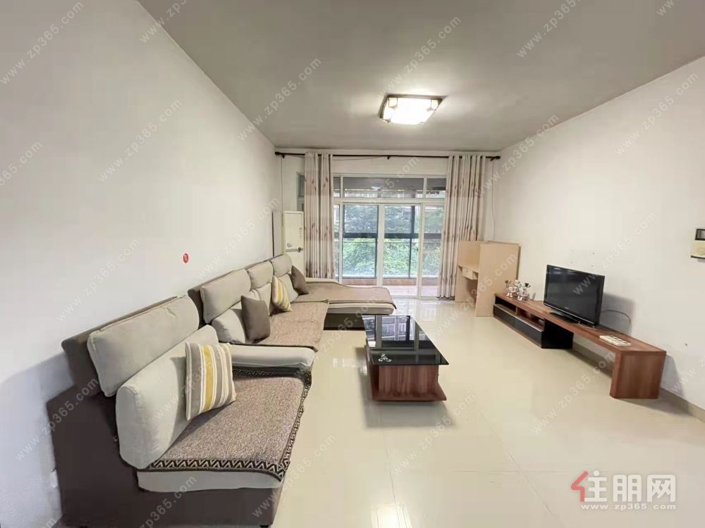 东盟商务区精装四房出租