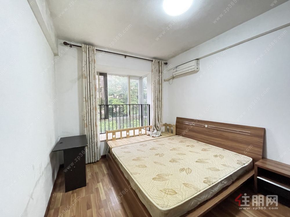 东盟商务区精装四房出租