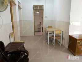 玉柴英华小区3房2厅出租