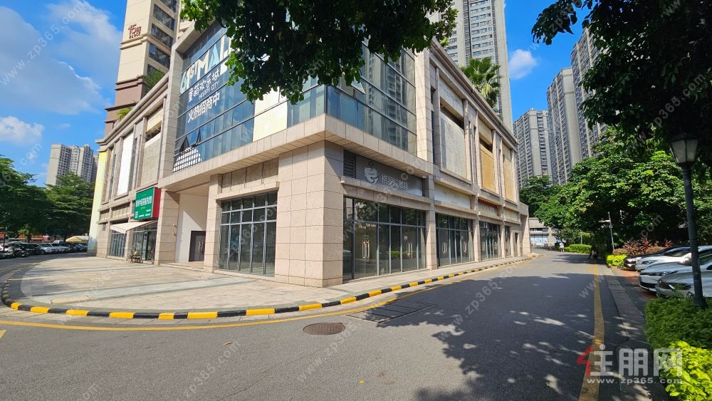 荣和山水绿城 兴宁区明秀东路88号 一楼商铺出租 租金80元/㎡/月左右