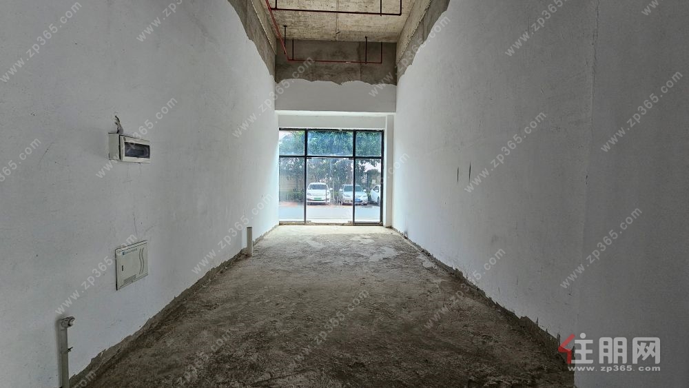 荣和山水绿城 兴宁区明秀东路 1楼商铺出租 月租80元/㎡左右