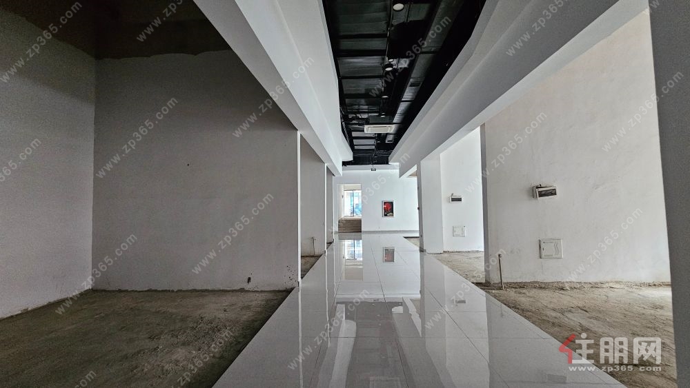 荣和山水绿城1楼59.19㎡商铺低价出租 月租80元/㎡ 可谈 兴宁区明秀东路88号