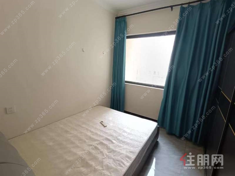 华润二十四城,地铁口,精装三房