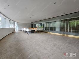 地铁直达+东盟旁，荣和山水美地原售楼中心二层出租！307.32㎡办公楼