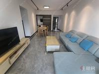 五象湖,地铁口,1600三房