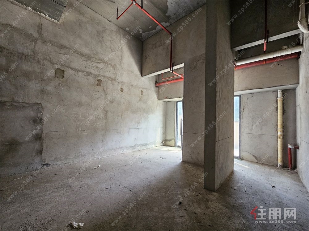 江南 C 位62.29㎡宝藏铺!西派澜岸好铺开发商直租,仅30元/㎡/月好铺快冲不等人~