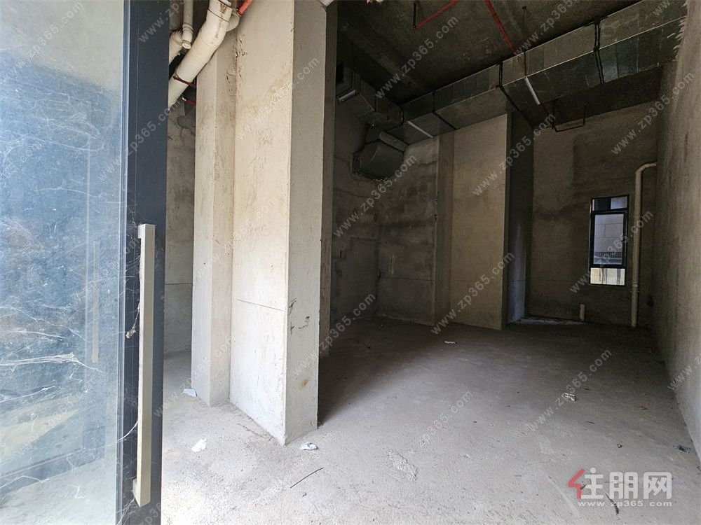 江南 C 位62.29㎡宝藏铺!西派澜岸好铺开发商直租,仅30元/㎡/月好铺快冲不等人~