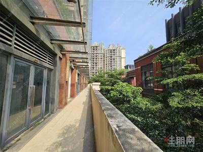江南大道-江南 C 位65.7㎡宝藏铺！西派澜岸好铺开发商直租，仅30元/㎡/月好铺快冲不等人～
