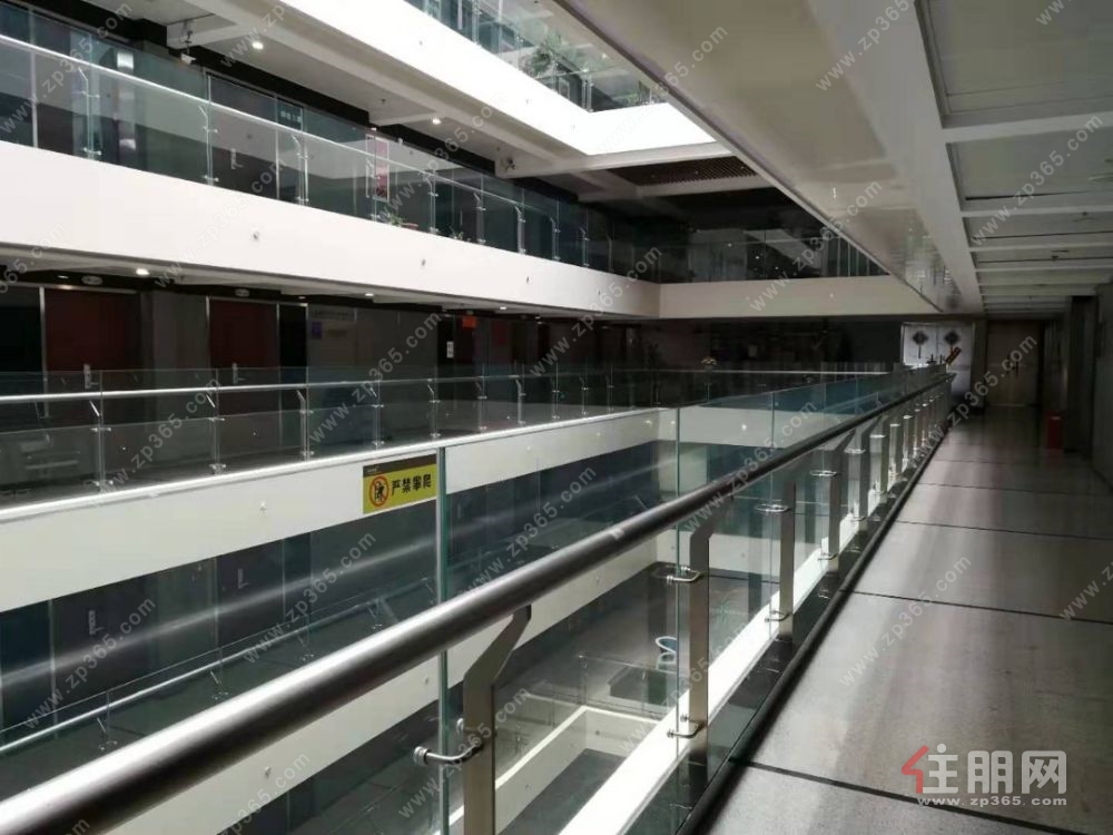 业主直租：天健商务大厦精装写字楼诚意招租   130平    60元/平