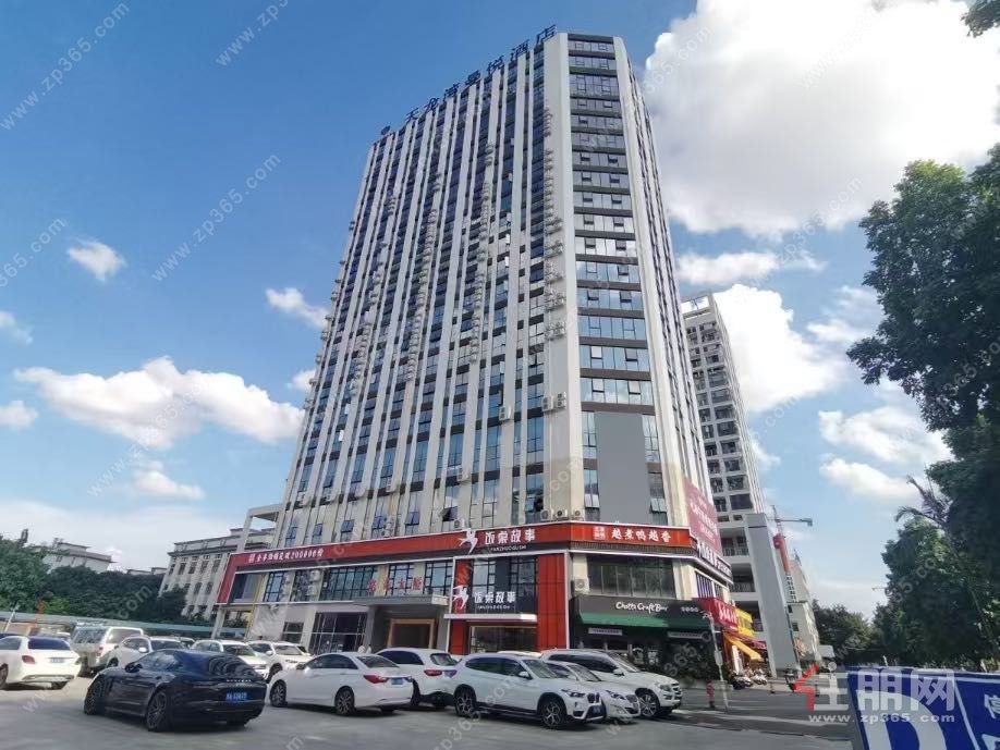 业主直租83平1+1格局、精致小户型、带家具、方正实用，物业费低、科园小时代