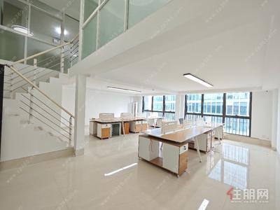 五象大道-复式100平、使用150平、带家具租4000每月、24小时空调、使用率高、万科大厦