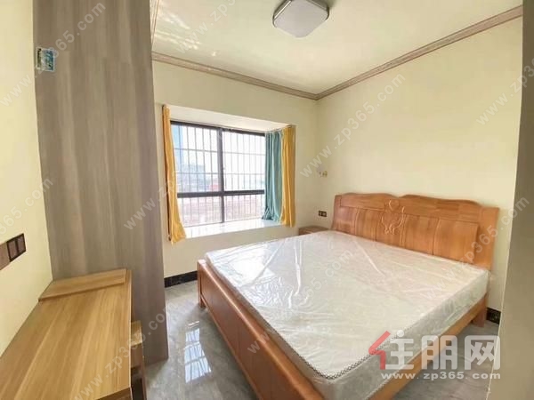 大学西路动物园对面大学公园里3房出租   家具家电齐全 拎包入住