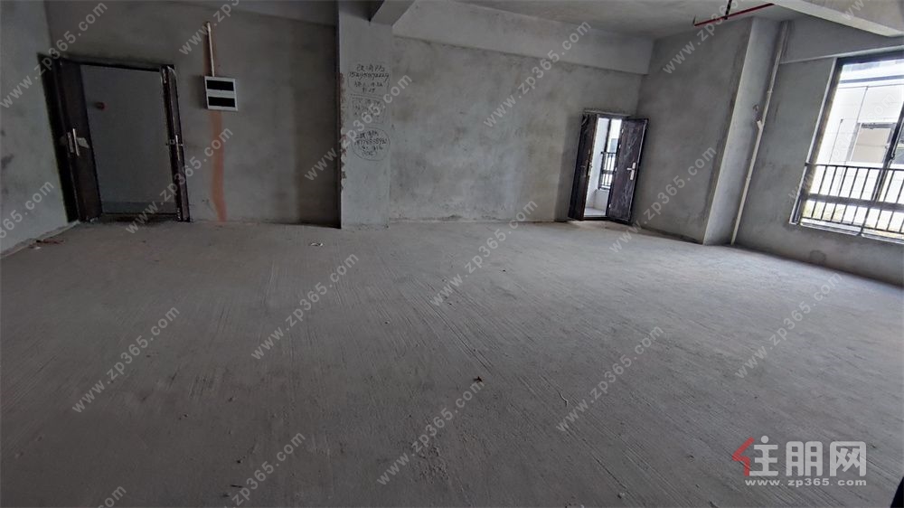 3 号线地铁口黄金地段 63㎡办公楼出租 配套成熟适合多种业态