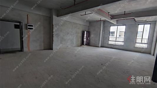 民族大道-青湖苑商务写字楼65㎡出租，临街曝光度高