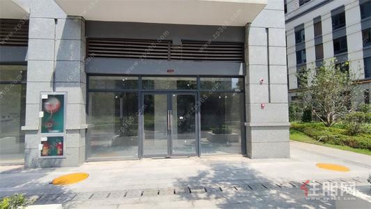 民族大道-主干道超大曝光！青湖苑42㎡商铺楼下就是 3 号线地铁口