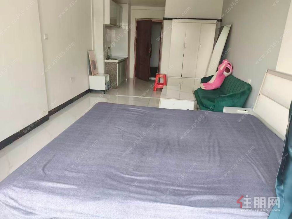 西城大学府精装40平1房配齐出租   近学校 公园