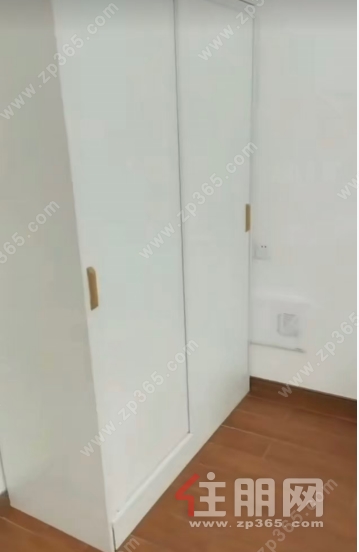 彰泰新旺角精装1房1厅1300   4/5号线双地铁口   拎包入住