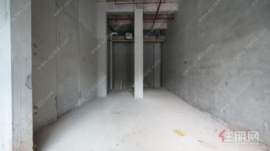 仙葫新区-滨江消费客群！西派御江一楼临街现铺火热招租
