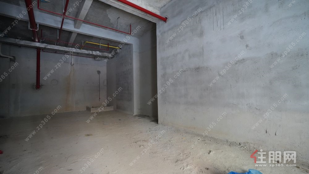滨江步道自带客流，西派御江一楼商铺，餐饮便民全能经营