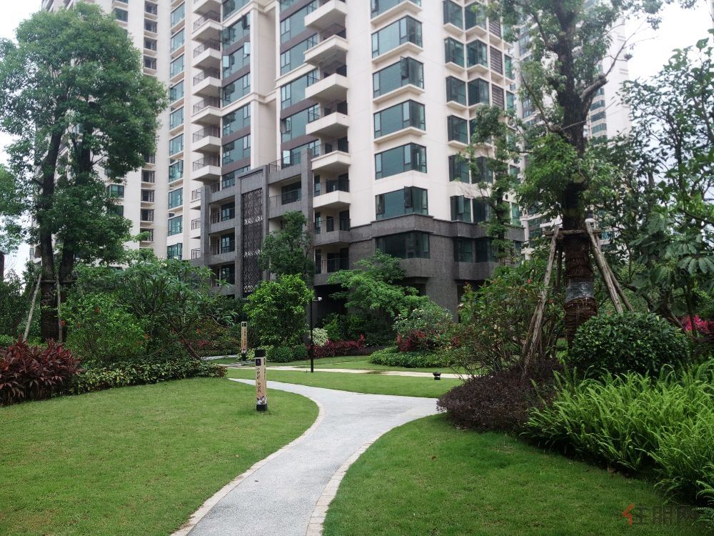 低首付~地铁口~可落户~可读书,五象龙华居-南宁住朋帮