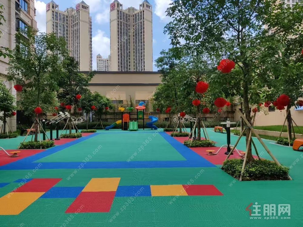 江南经开区 4/5号线双地铁口  精装现房未入住过  拎包入住