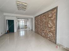 凤岭北核心位置单位房带阁楼3房  环境清静  临近会展航洋城  万象城等  凤翔书包