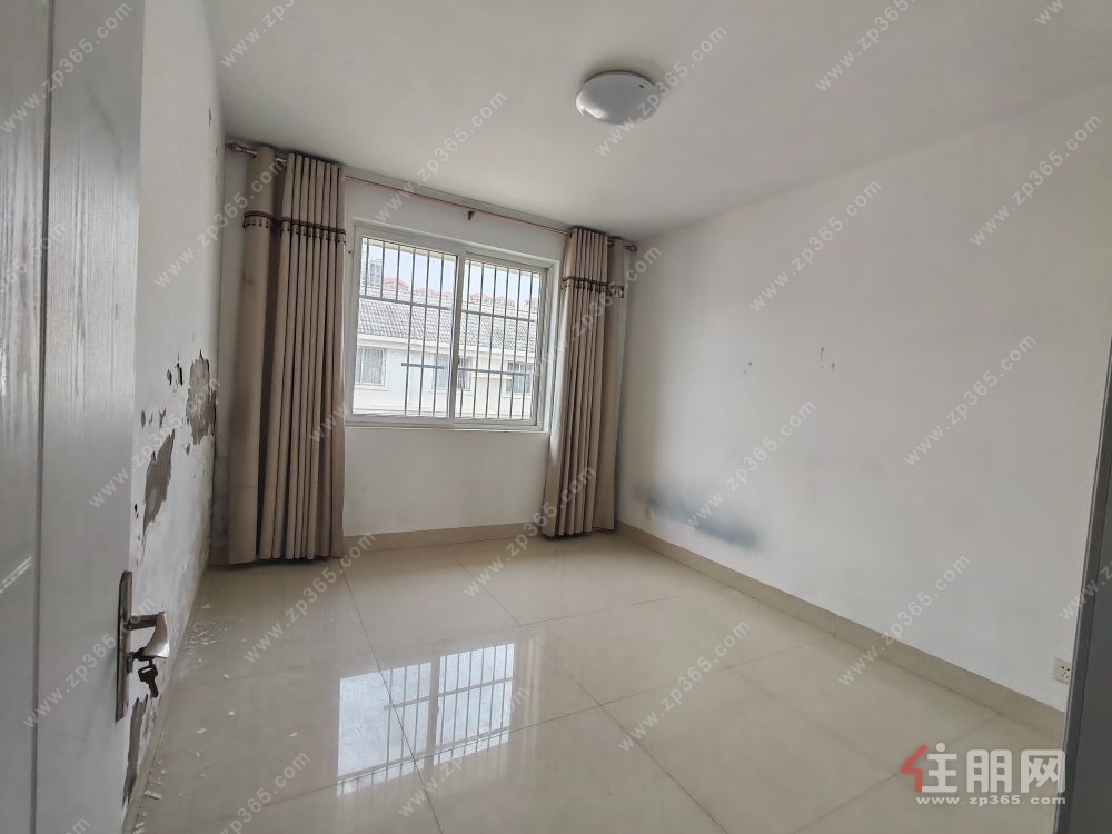 凤岭北核心位置单位房带阁楼3房  环境清静  临近会展航洋城  万象城等  凤翔书包