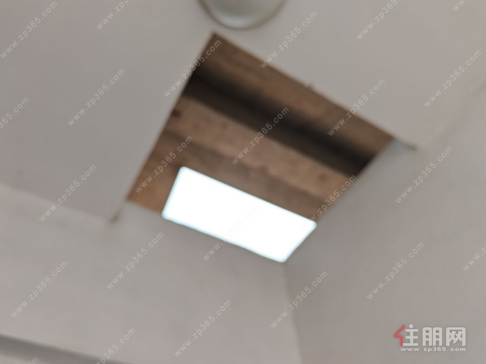 凤岭北核心位置单位房带阁楼3房  环境清静  临近会展航洋城  万象城等  凤翔书包